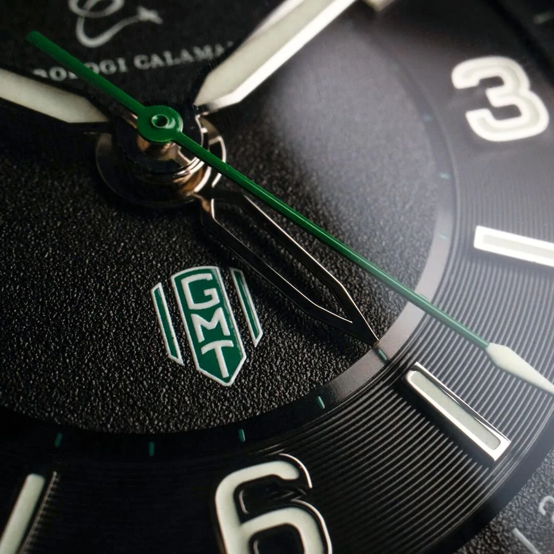 Orologio Calamai 07 GMT in ambientazione